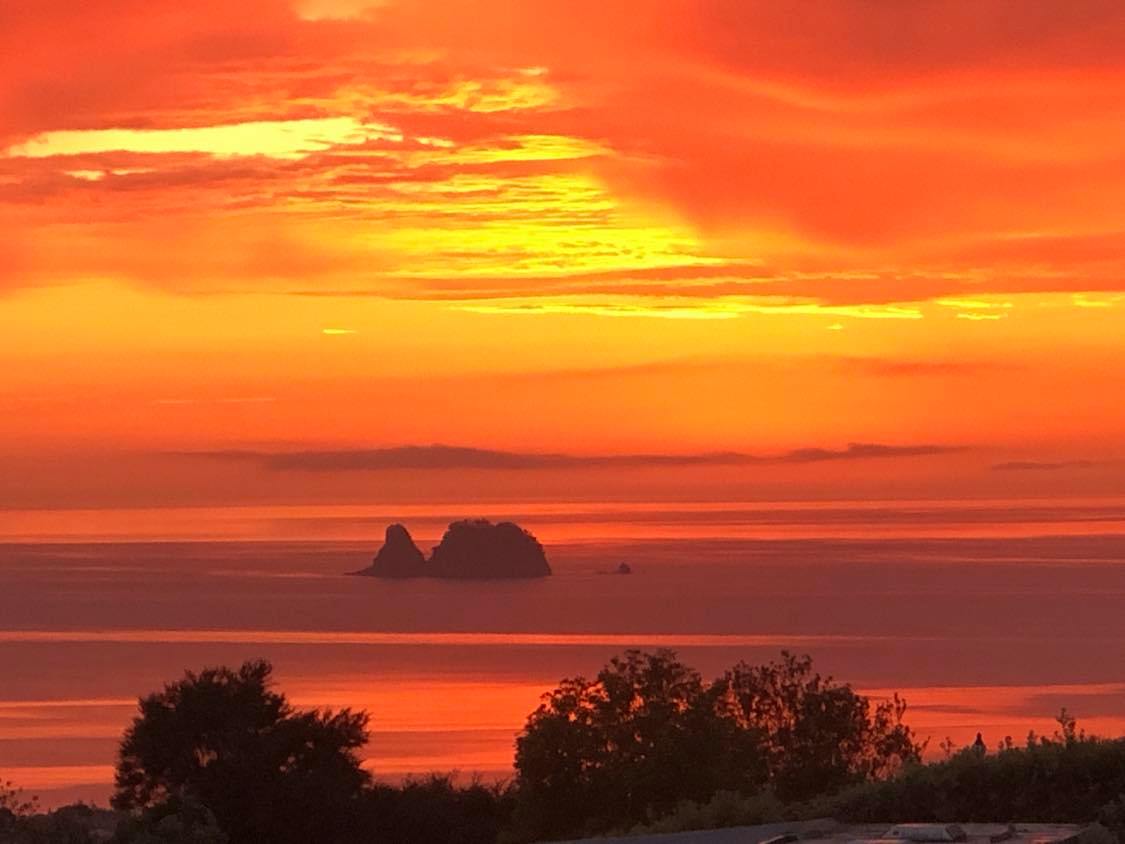 Sunrise-Fiona-3 Friday Flash- Mercury Bay Sunrise